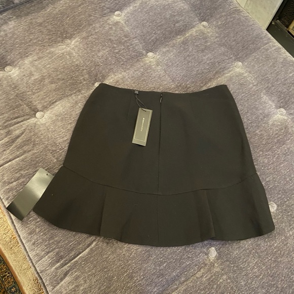 NWT BCBGMAXAZRIA black Lindsey ruffle skirt - Picture 8 of 9